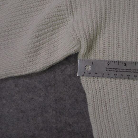 West Virginia Mountaineers Sweater Mens Large White NCAA Football Crewneck WVU - Picture 6 of 9